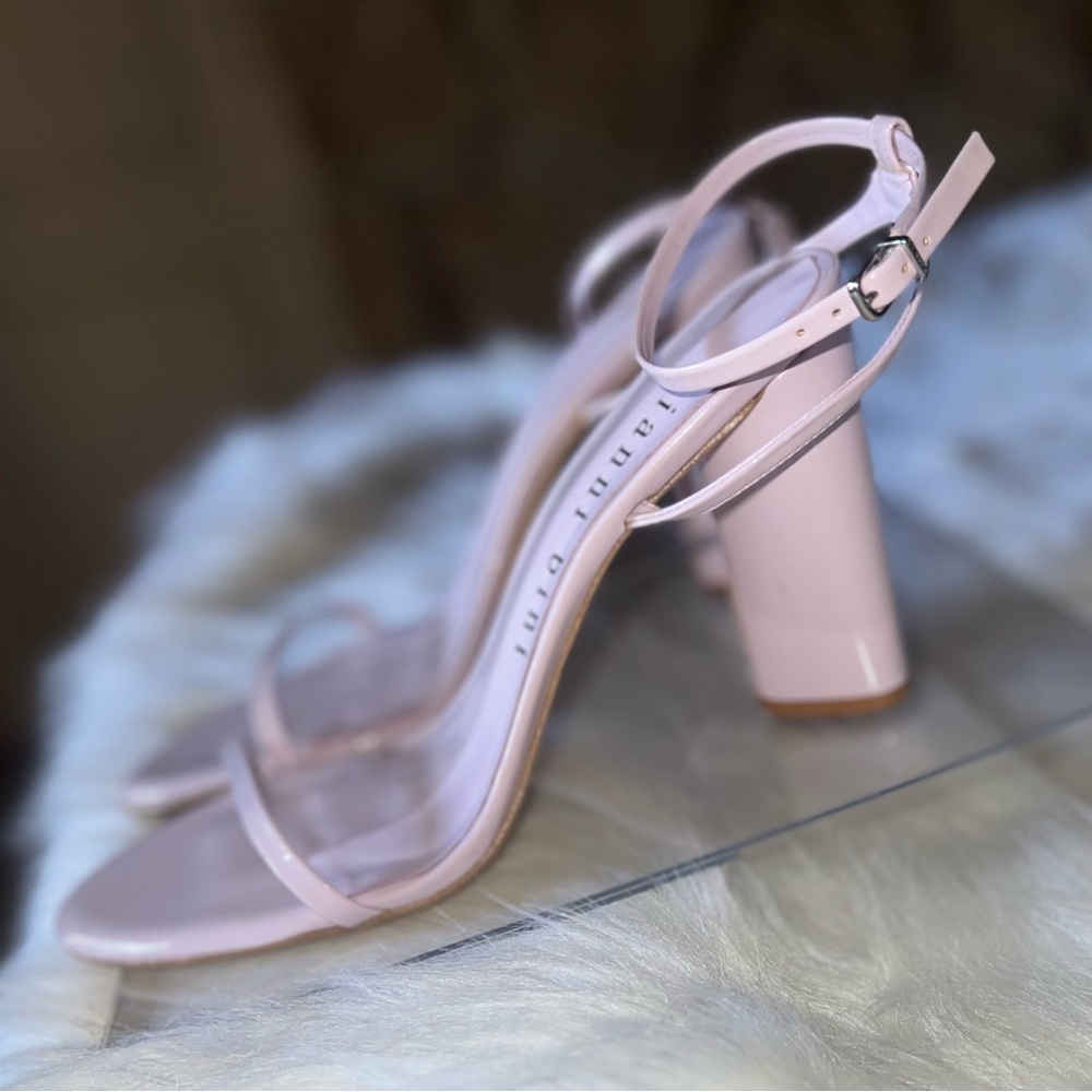 NWOT Gianni Bini Kenzie Patent Ankle Strap Strappy Block Heels Lavender - Picture 2 of 5
